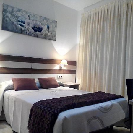 Hostal Rivas فينيستيري المظهر الخارجي الصورة