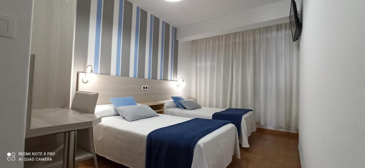 Hostal Rivas فينيستيري المظهر الخارجي الصورة